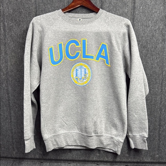 UCLA Oura Gray Crewneck Sweater Classic Style - Picture 1 of 4